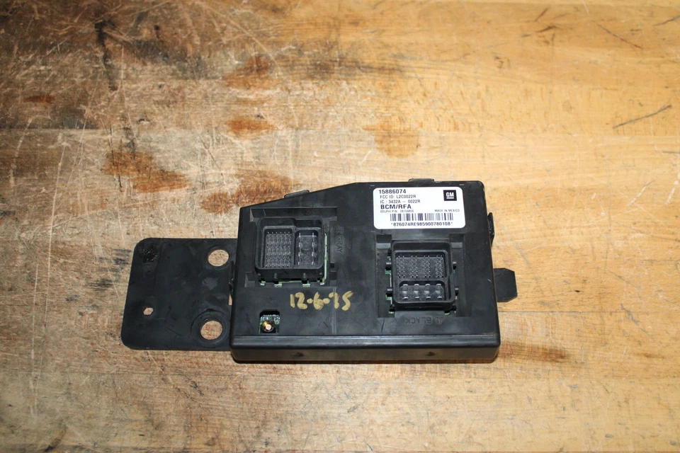 Colorado Canyon Hummer H3 BCM Body Control Module 2009-2012 15886074 - Image 3 of 4