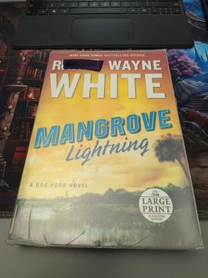 Mangrove Lightning (Random House Large Print) - Paperback - GOOD