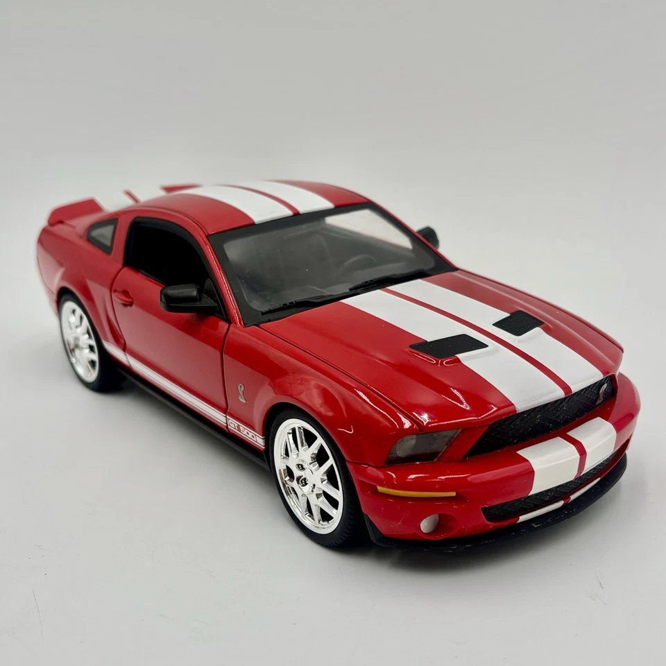 Greenlight Collectibles 2010 Ford Shelby RED 1:18 GT500 Die-cast Model Car MINT - Image 4 of 4