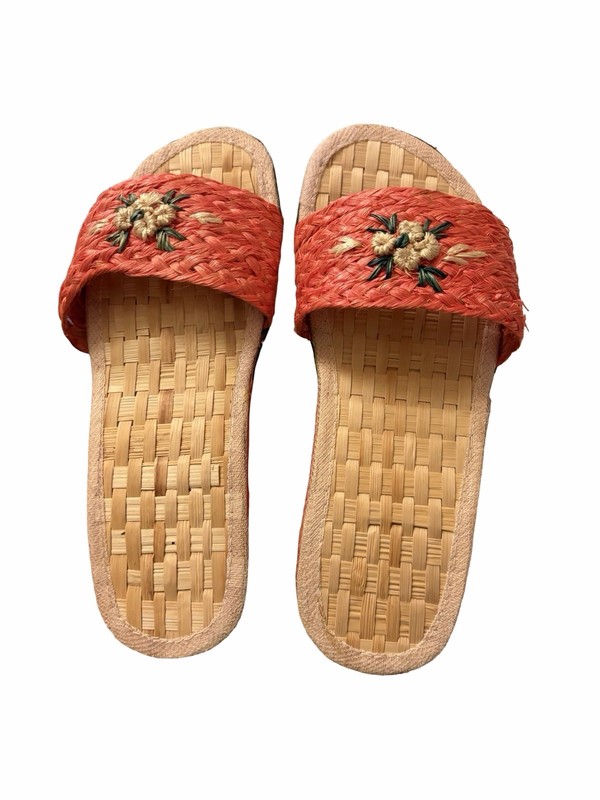 Woven Straw Slide Sandals Embroidered Orange Beige girls size 7.5 Casual Summer
