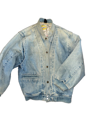 Vintage Jag denim jacket size medium- signs of wear on collar, cuffs, and liner