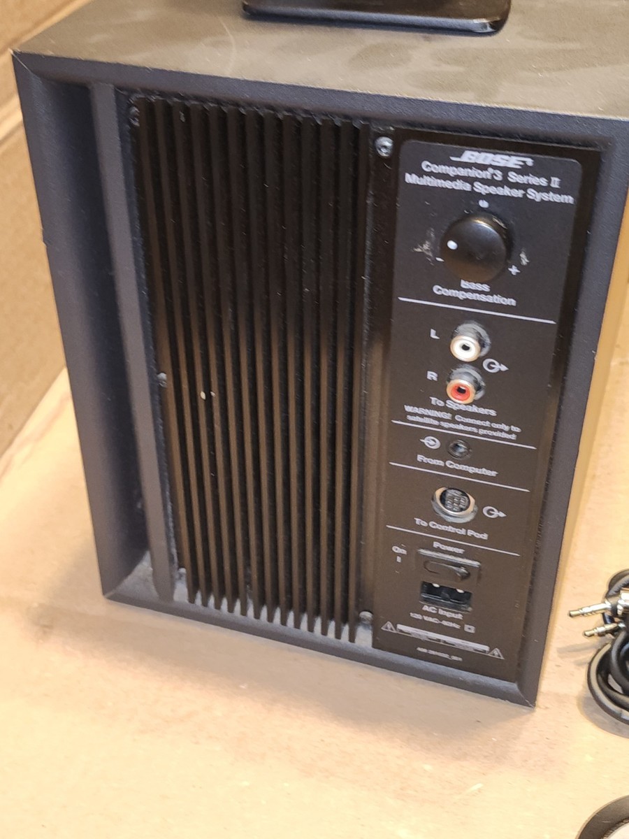 音出し確認済み　BOSE Companion 3 Series II USED Amazon.com: Bose Companion 3 Series II Multimedia Speaker
