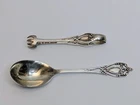 Lunt MONTICELLO Sterling Lot: 5 3/4" Sugar Spoon & 3 3/4" Sugar Cube Tongs, 38g