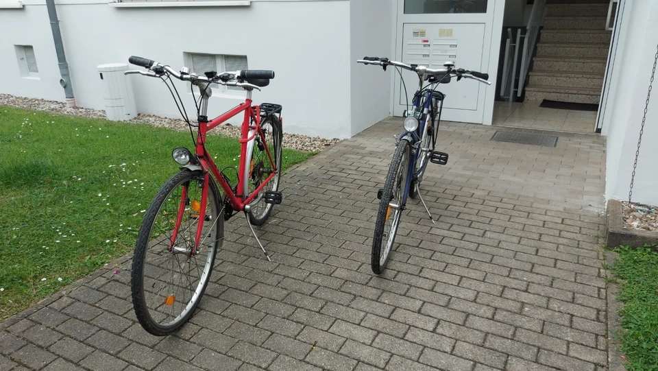 2x Trekking Rad Set - Männer und Frauenbike - Deltabikes 28Zoll mit Gepäckträger - Bild 3 von 4