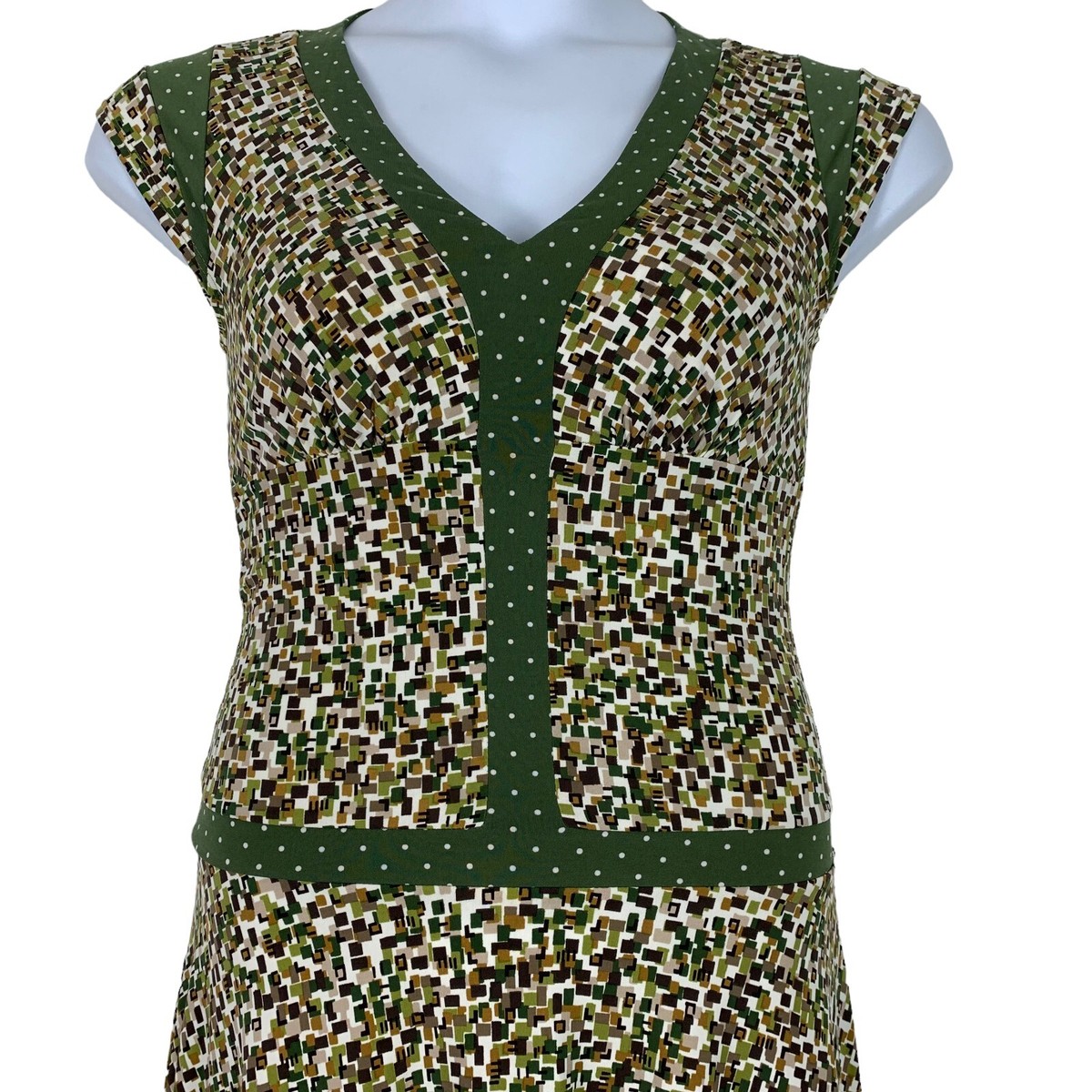 BCBGMaxazria Size XS Dress V Neck Geometric Polka Dot Short