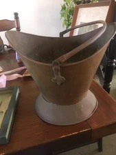 Victorian / Primitive Style Copper Coal Scuttle /  11 X 9 INCHES
