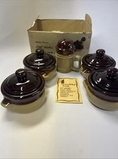 Manor House Chef Works - 4 Onion Soup crocks With Lids & Cheese Shaker