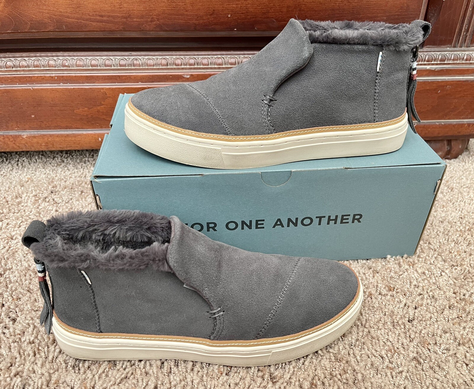 TOMS Women's Paxton Mid Cut Slip-on Forged Iron Grey Suede Faux