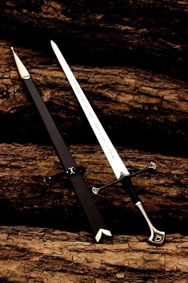 Beautiful Custom Hand Forged Celtic-Norse-Gladiator Sword Foto 2 de 4