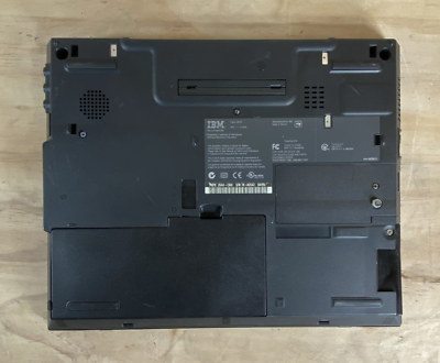 VINTAGE IBM ThinkPad 570 13