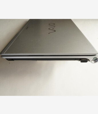 SONY VAIO Z VPCZ13ADZ Core i5-560M/4GB（2GB×2）/Win 10 Pro/GeForce