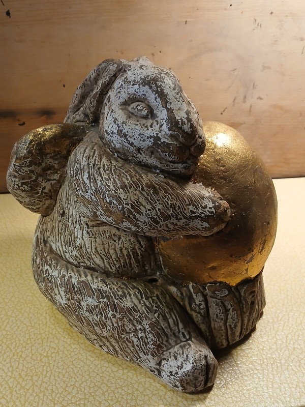 Vintage POMPEII Molded RABBIT Bunny Angel USA Waste Sawdust  Clay Unusual Look