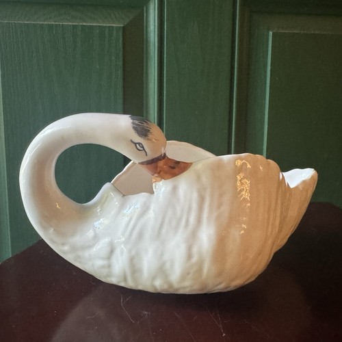 Vintage Swan Planter - Santucci Deruta Italy - Cottagecore 1950s