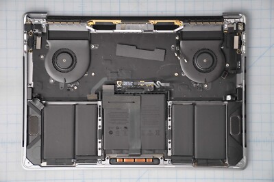 APPLE MacBook Pro Retina Palmrest Keyboard Battery Touchbar Grade