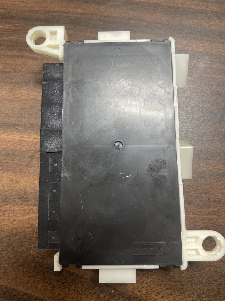 1998 1999 2000 2001 02 03 2004 CADILLAC SEVILLE RIGHT REAR DOOR MODULE 25690811 Foto 2 de 4