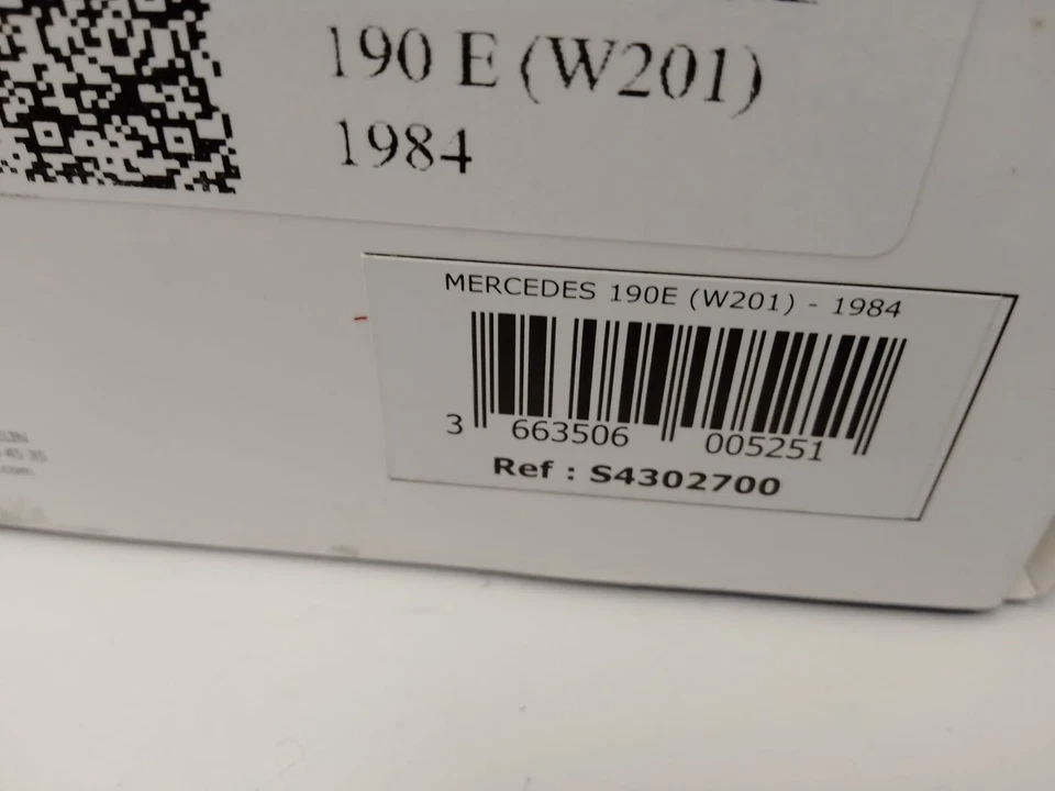 Solido Mercedes Benz 190E W201 silver 1984 1/43 S4302700 - Immagine 4 di 4