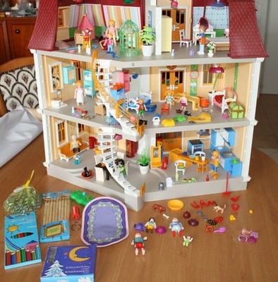 Playmobil Haus Villa 5302 Komplett Eingerichtet Mit 7 Zimmern Ebay