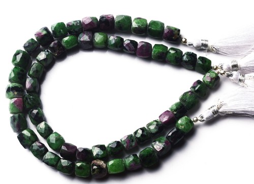 Natural Gemstone Ruby Zoisite Faceted 8MM Cube Shape Beads 10" Strand - Picture 2 of 5