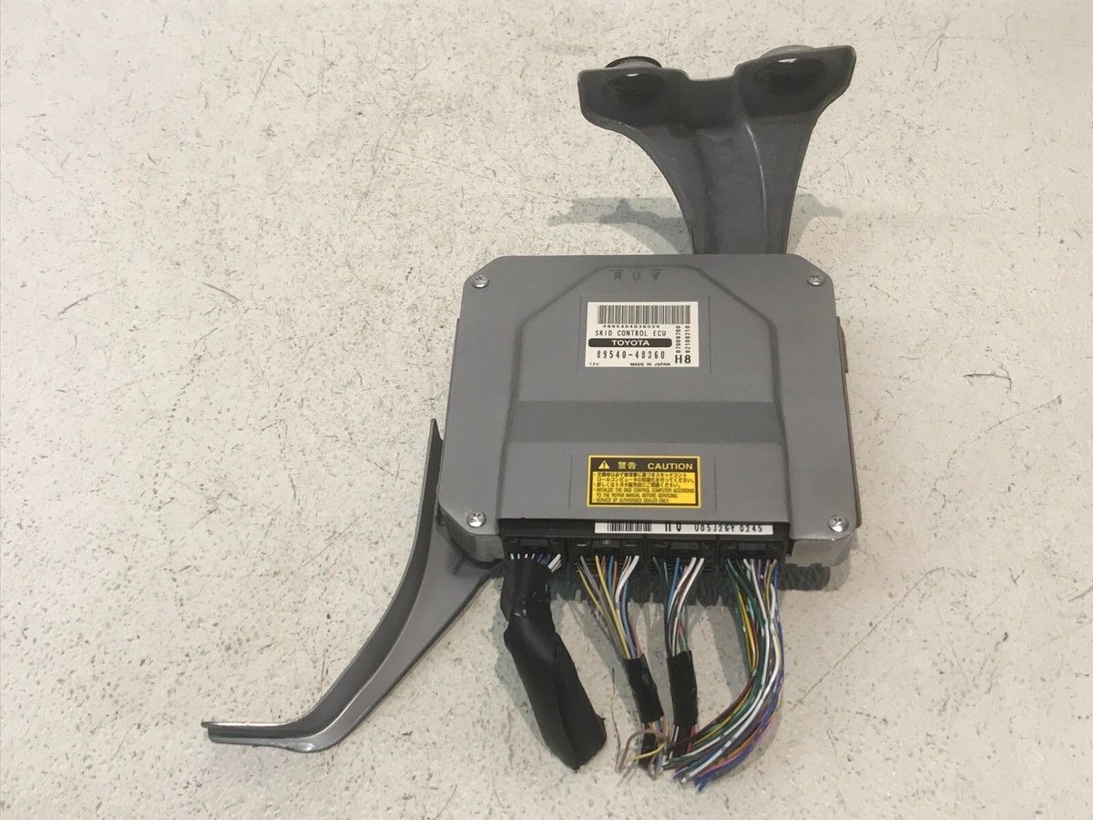 輸入品　 scion iM Toyota Scion Im Suspension Strut And Shock Absorber Assembly Kit