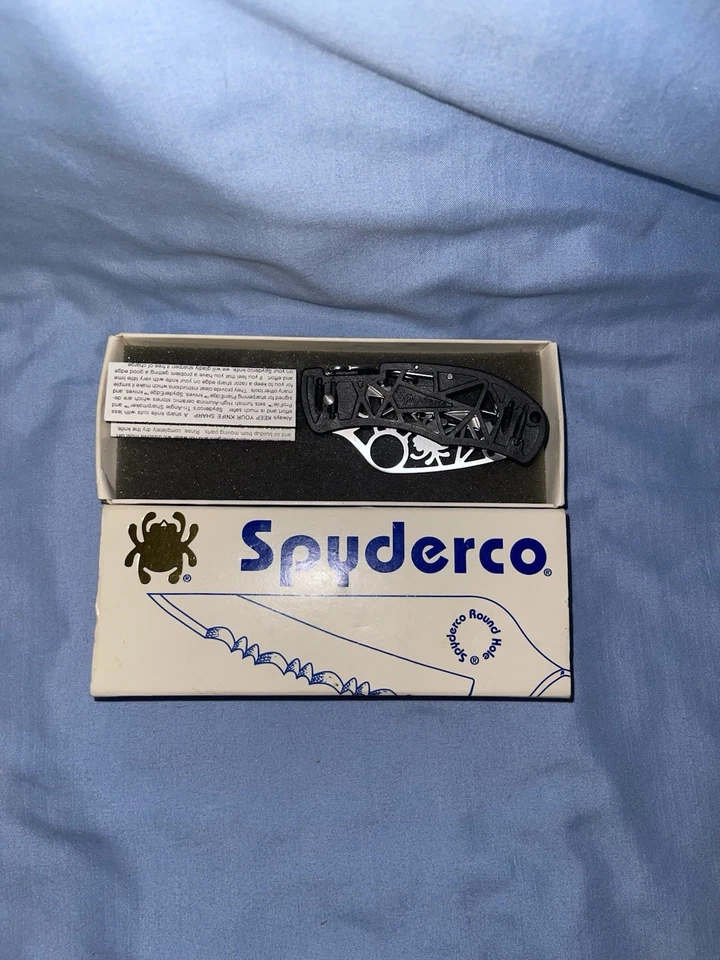 Rare DISCONTINUED Spyderco Knife C35 ' Q ' folding knife with box  - Image 4 of 4