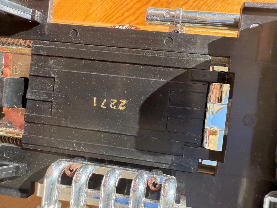 1994 Mobil Toy Chrome Tanker Truck ~ Promotional Limited Edition m14 - Image 3 of 4