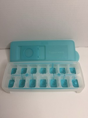 Tupperware Fresh & Pure Ice Cube Tray 14 Cube Covered BPA Free Blue Silicone