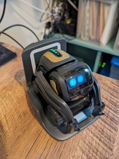 Anki Vector Home Robot 300-00059 & Charging D...