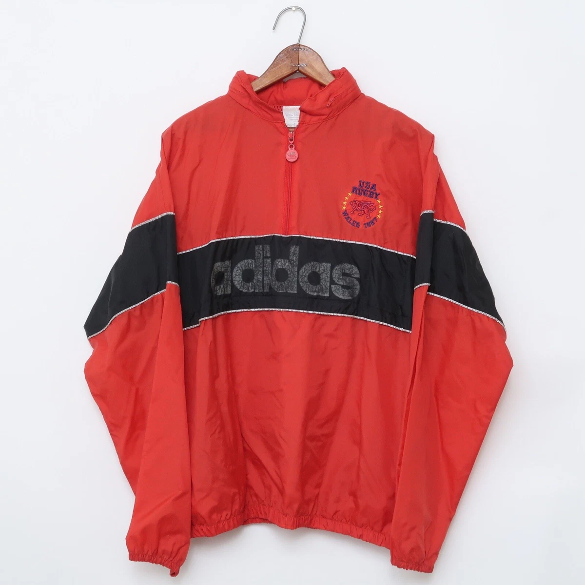 Adidas 80s outfit