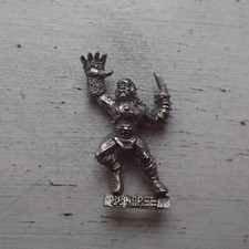 Citadel Warhammer classic 90s Blood Bow Norse Catcher C