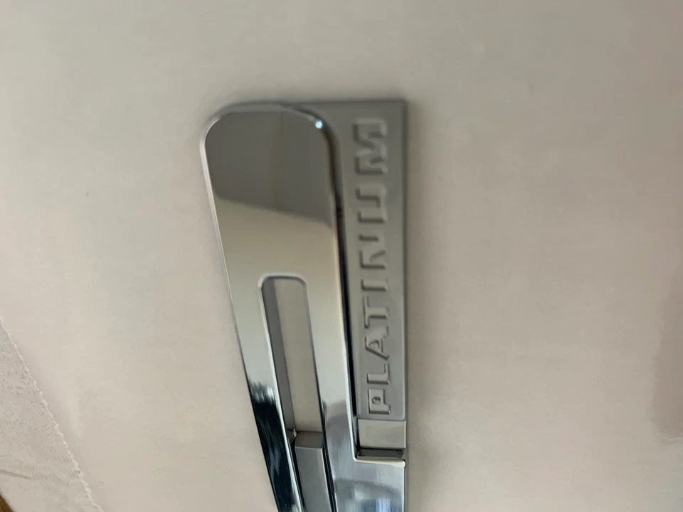 Emblema de porta-malas traseiro cromado PLATINA para Escalade XT5 XTS ATSL CT6 CTS ATS - Imagem 3 de 4