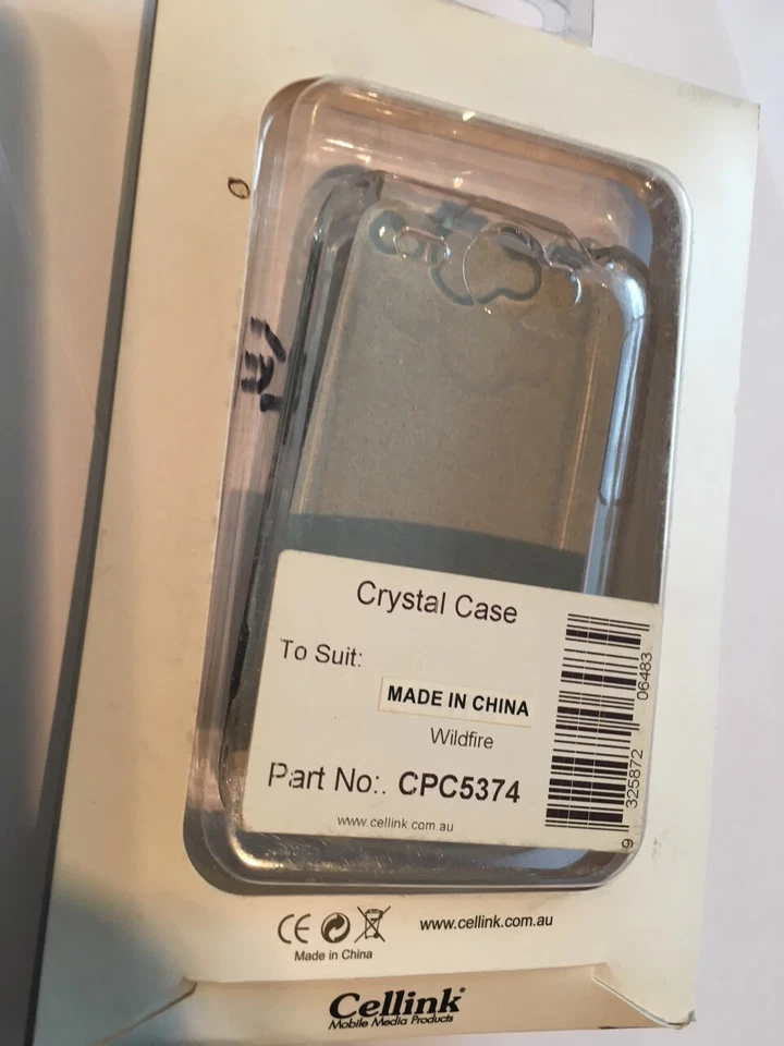 HTC Wildfire Crystal Hard Case in Clear CPC5374 Brand New & Sealed in packaging - image 2 of 2