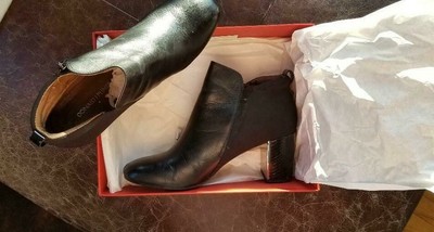 Donald Pliner Coralie Black Bootie 8.5M 