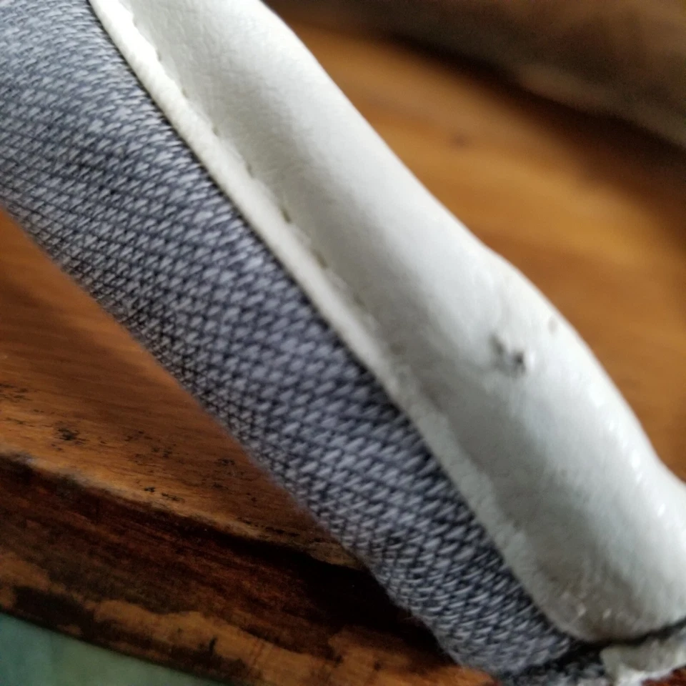 Gorra de mujer Calvin Klein ala ancha gris blanco visera de sol algodón para mujer Foto 4 de 4