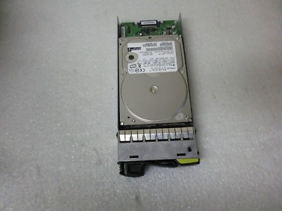 NetApp 500GB SATA 108-00088+A1 X267A-R5 Hitachi HDS725050KLA360 + Tray 