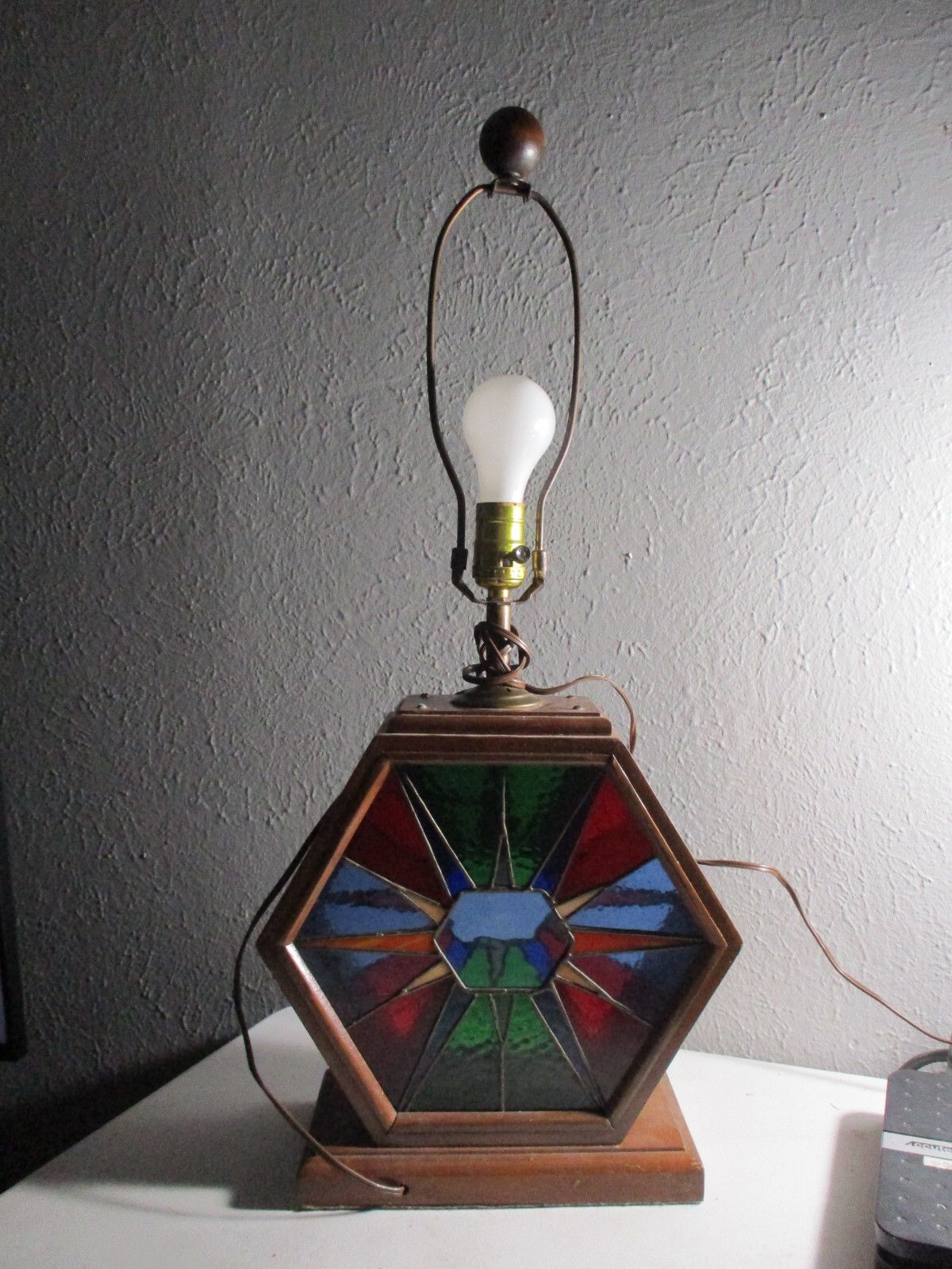 Picture 3 of 8