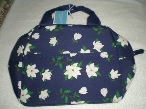 Draper James Brotzeittasche marineblau Magnolie Blumen neu mit Etikett isoliert