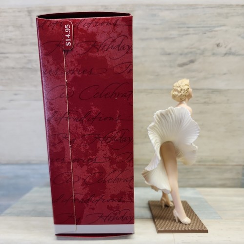 Hallmark Keepsake Ornament Marilyn Monroe 1998 White Dress - Picture 3 of 5