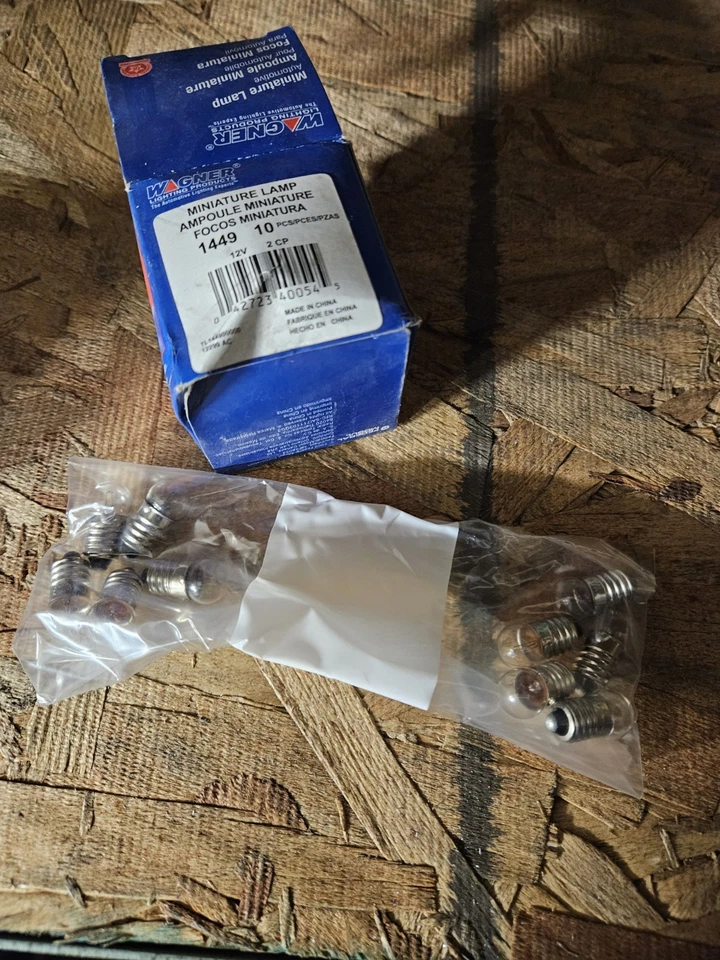 NEW Wagner 1449 Miniature Automotive Bulb (10) - Image 2 of 3