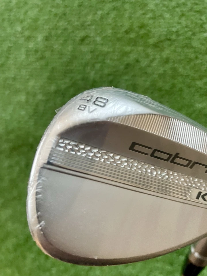 Cobra King Silver Gap Wedge 48 8V Wedge Flex Right Handed Mens Golf Club - Image 3 of 4