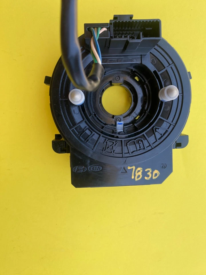 KIA OPTIMA 2019-2020 volante reloj resorte espiral cable OEM 93490D4140 Foto 2 de 4