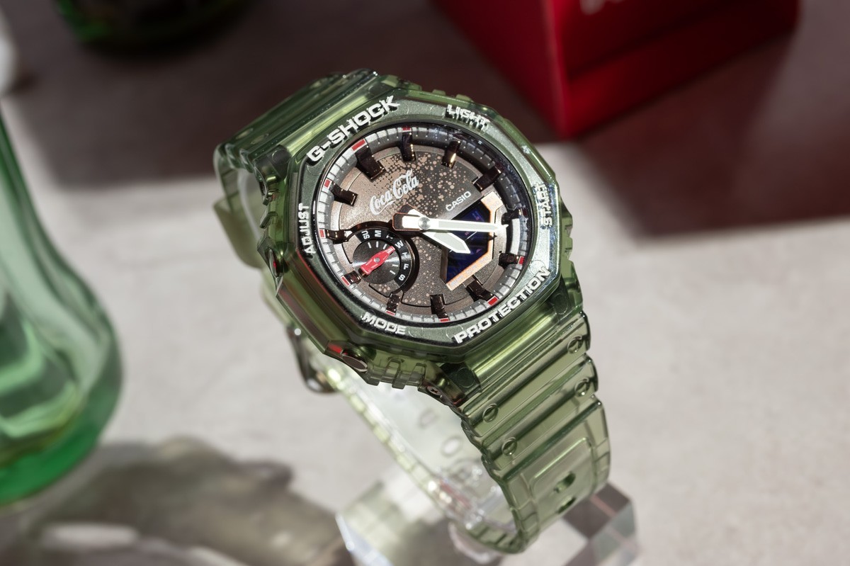 CASIO G-SHOCK Coca-Cola GA-2100CC-3AJR Collaboration CasiOak Watch