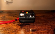 Polaroid Go Instant Camera Gen 2 with Case