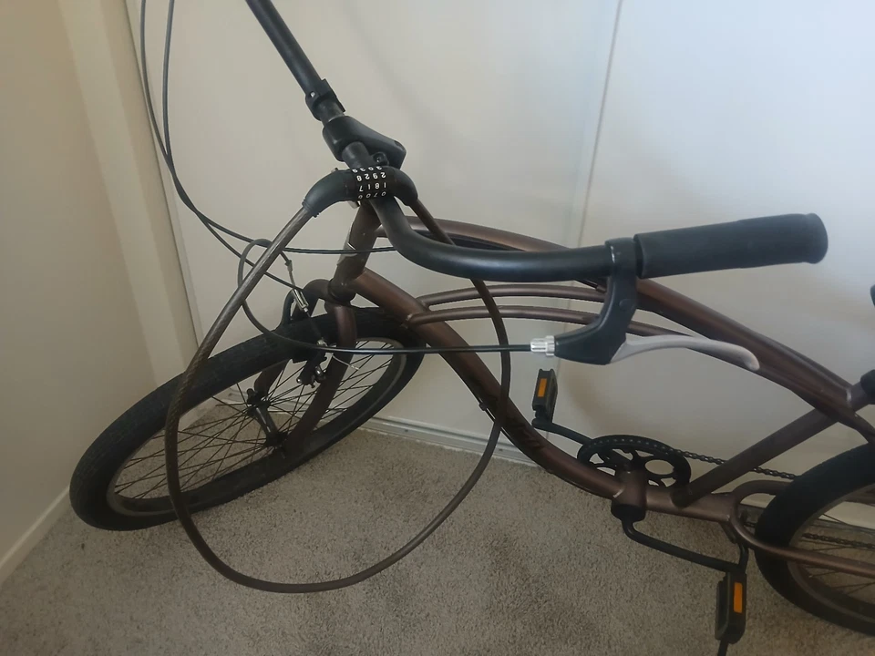 Electra 7 Speed Beach Cruiser Bike 26 Wheels Steel Frame Brown - Image 3 of 4