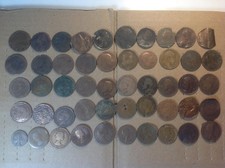Old Coin Lot 50 Damaged Great Britain UK LSD Half Pennies 5 Monarchs 1860-1967