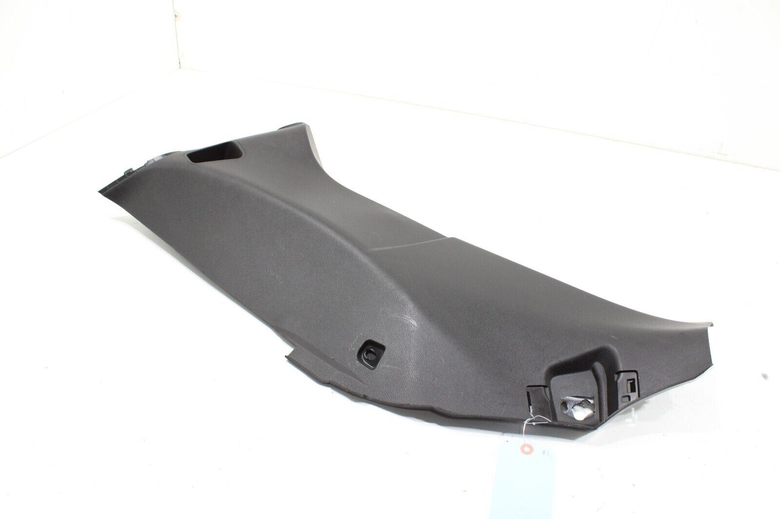 2017-2020 MASERATI LEVANTE REAR LEFT C PILLAR LOWER QUARTER TRIM COVER PANEL OEM