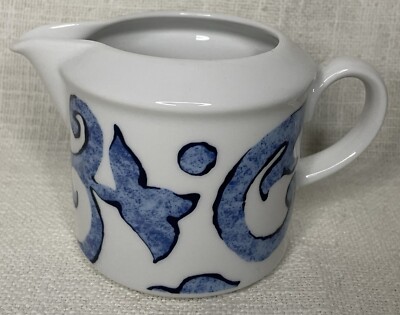 Thun Bozen Arabesque Porzellan Milchkännchen Sahnegießer blau-weiß