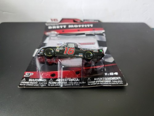 2019 NASCAR AUTHENTICS WAVE 4 TOYOTA BRETT MOFFITT#16 - Picture 3 of 3
