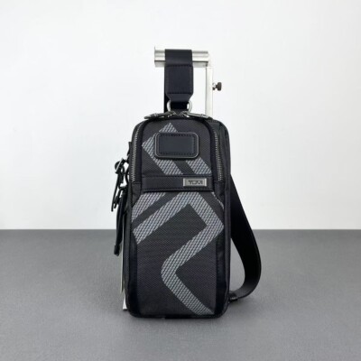 NEW TUMI Alpha 3 Compact Sling One Shoulder Bag Popular Model Black outlet