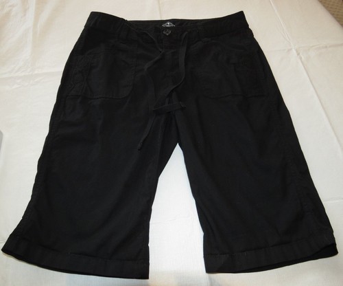 St. Johns Bay Bermuda black shorts 4P 4 