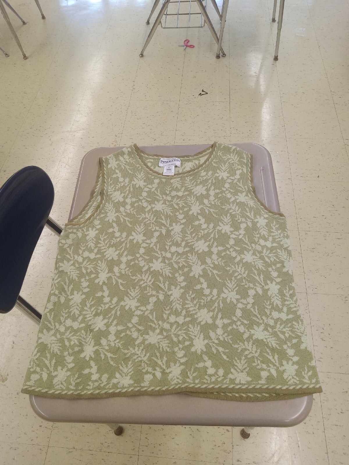 PENDLETON Womens Size Large Green Sleeveless Swea… - image 1